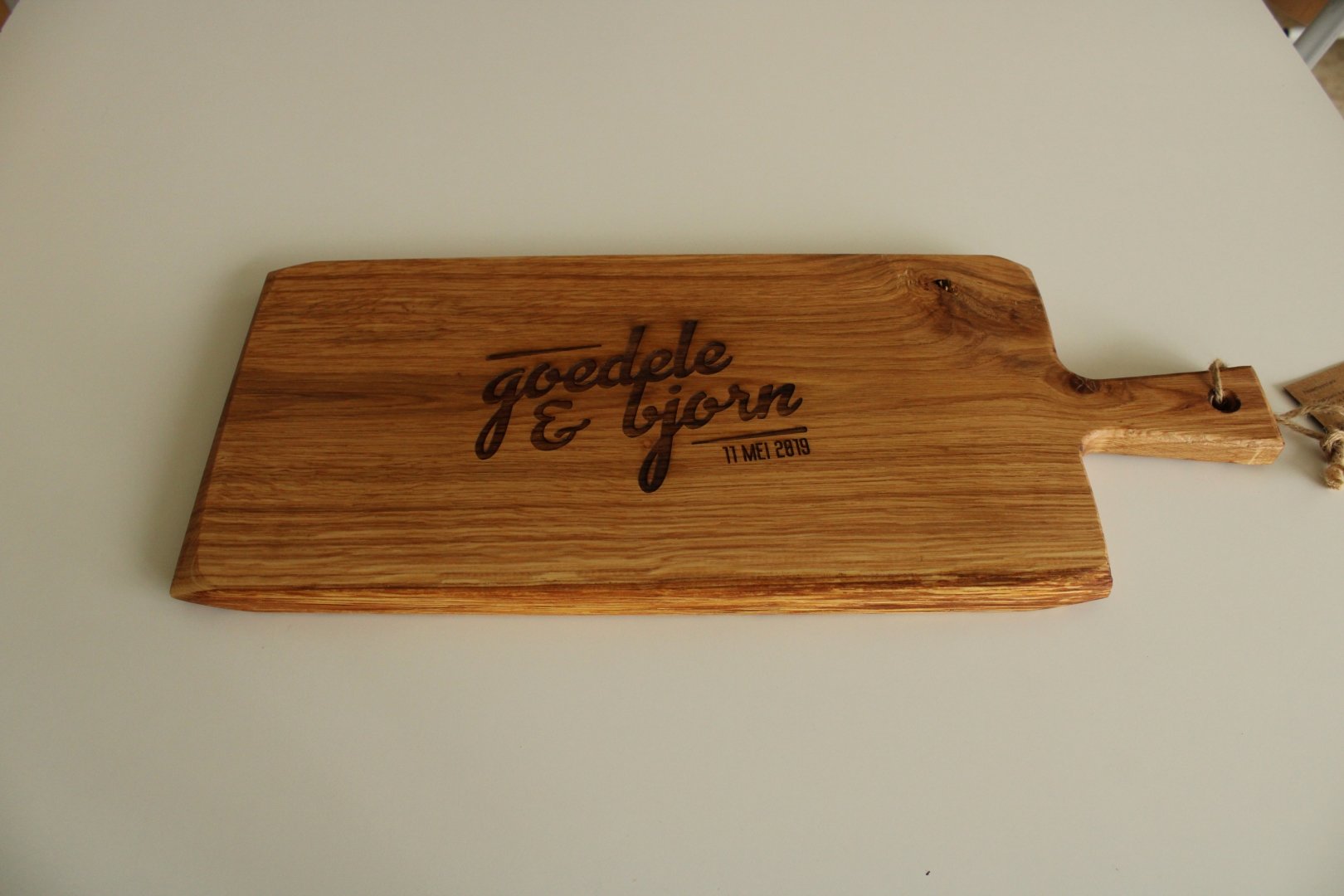 Lasergravure in tapasplank