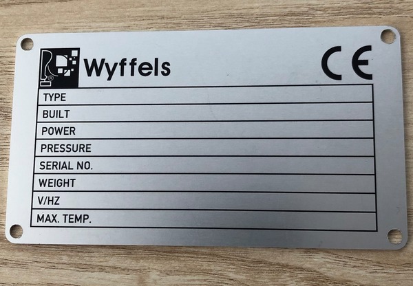 Aluminium CE typeplaatjes